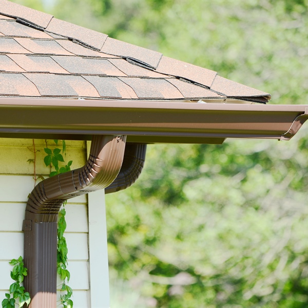 Gutter Maintenance Essentials: Keeping Your Gutters Clean & Damage-Free